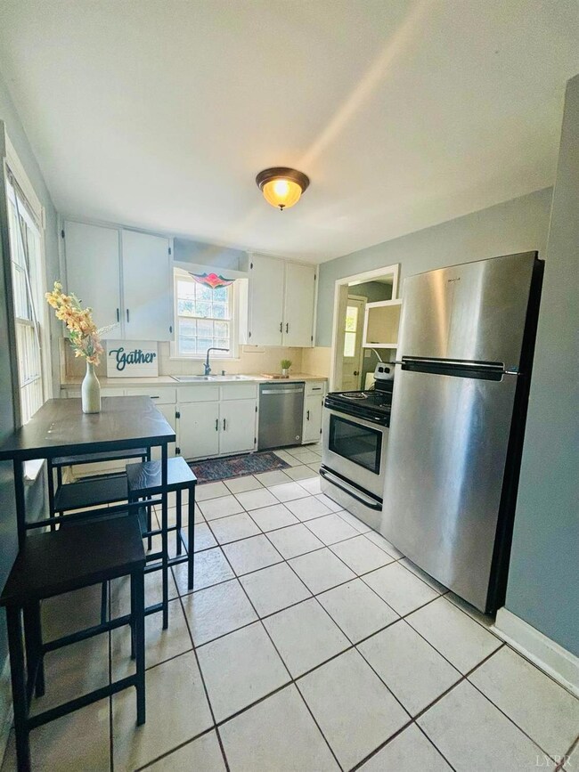 128 River Rd, Waynesboro, VA 22980 - photo 6