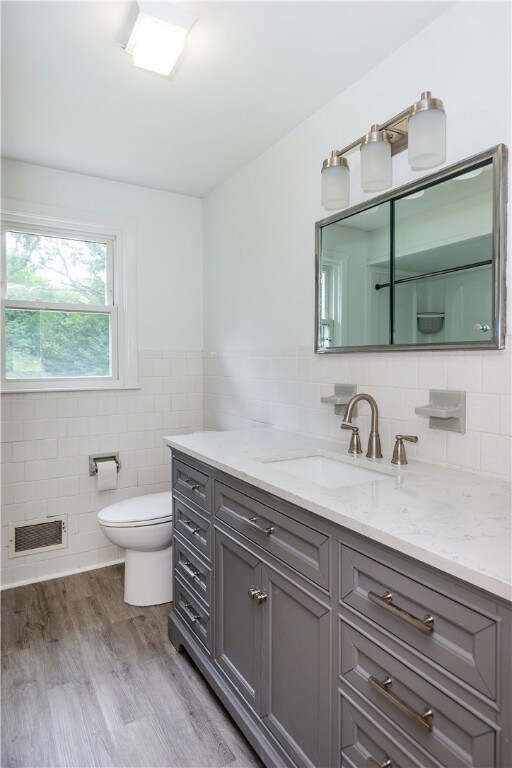 14 Viceroy Rd, Warwick, RI 02886 - photo 7