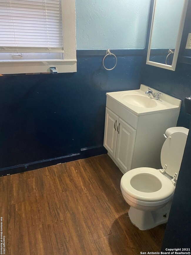 324 Donaldson Ave unit 2, San Antonio, TX 78201 - photo 4