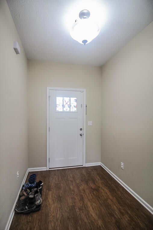 2132 Grove Landing (1 of 67)