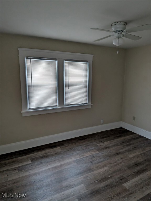 1733 Robindale St unit UP, Wickliffe, OH 44092 - photo 3