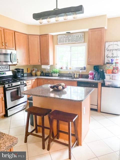 46398 Bluestem Ct, Sterling, VA 20165 - photo 3