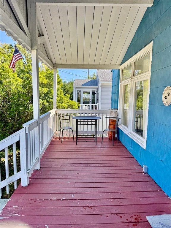 99 Nantasket Ave All Util Incl unit in 12/15, Hull, MA 02045 - photo 3