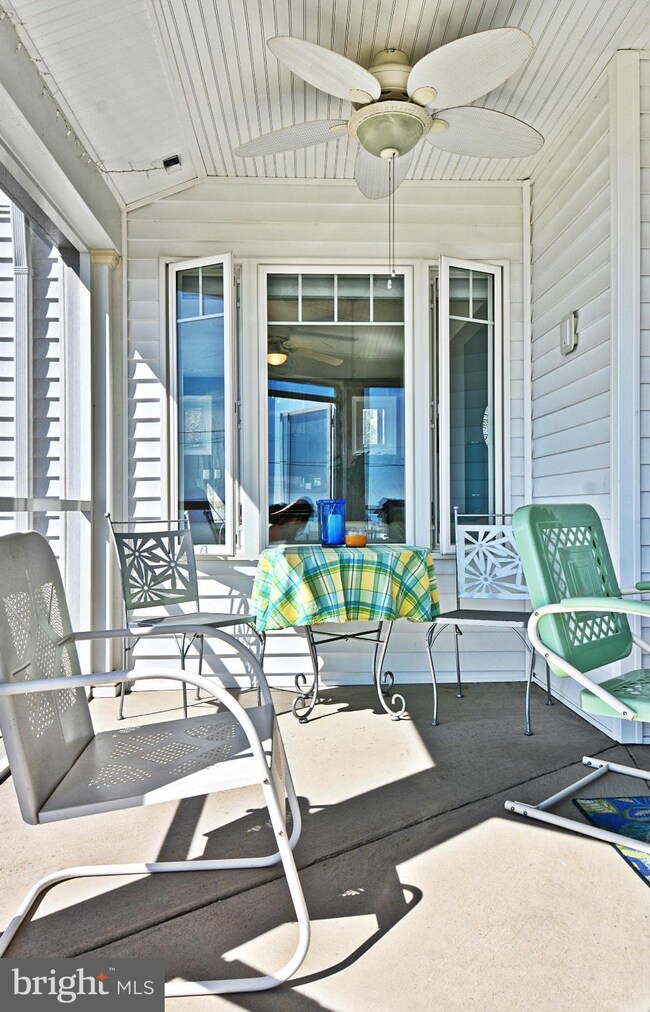 13429 Beach Haven Cir, Newburg, MD 20664 - photo 6