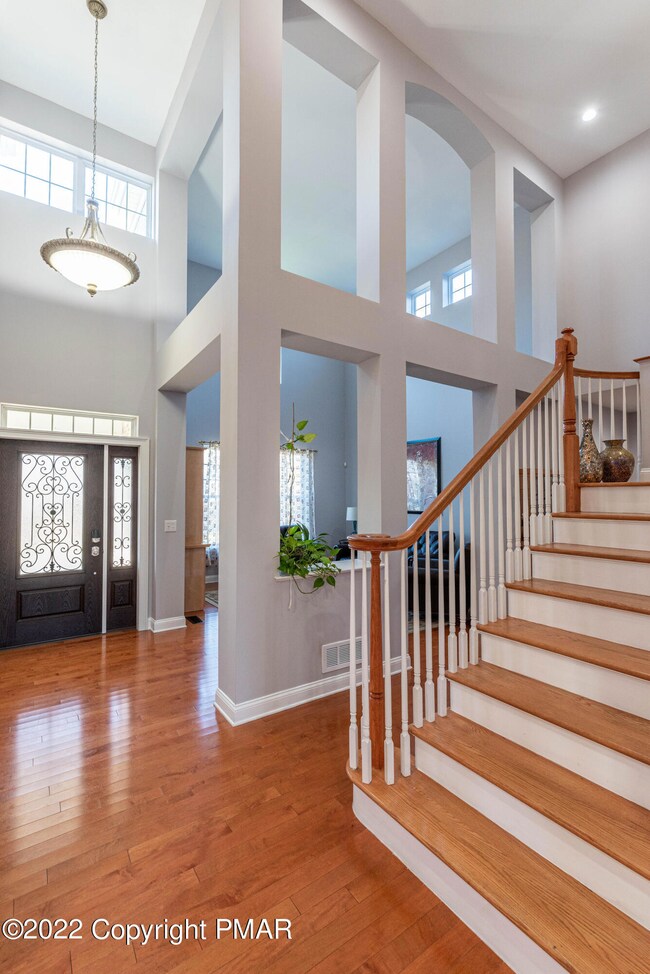 715 Ramblewood Dr, Easton, PA 18040 - photo 7