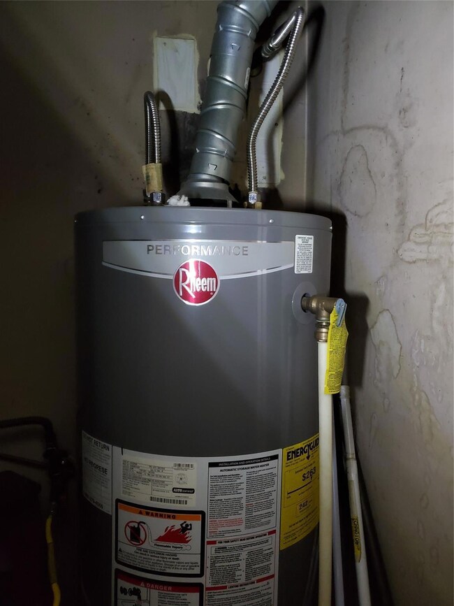 3228 Palestine St, Tyler, TX 75701 - photo 3