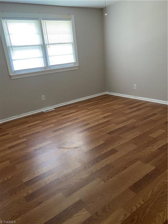 2003 Potomac Dr, Greensboro, NC 27403 - photo 3