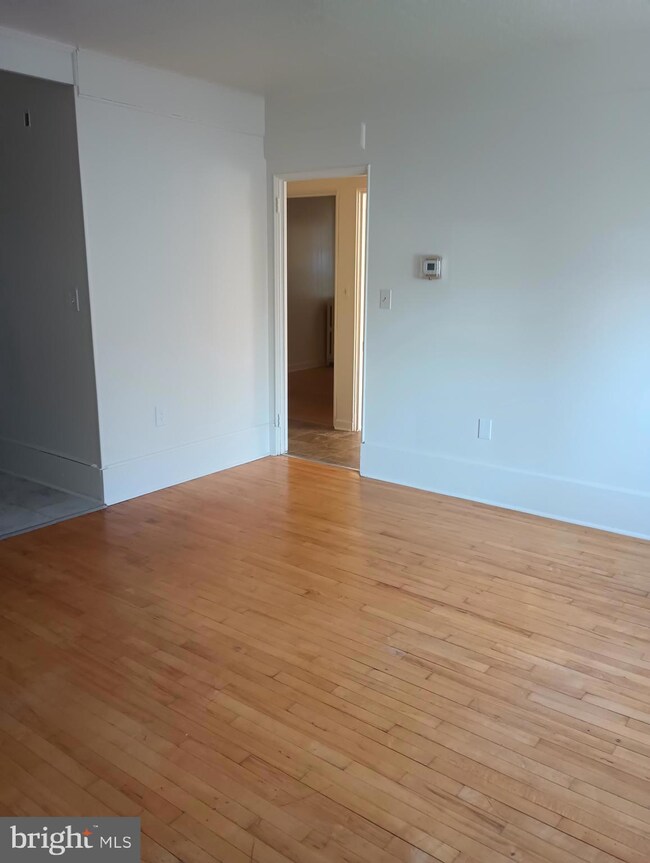 106 W Main St unit 9, New Holland, PA 17557 - photo 4