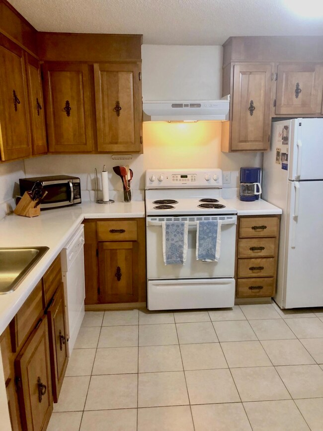 Kitchen with tile floor