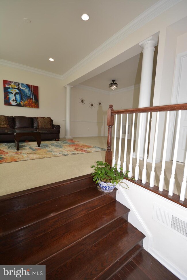 43240 Mitcham Square, Ashburn, VA 20148 - photo 6