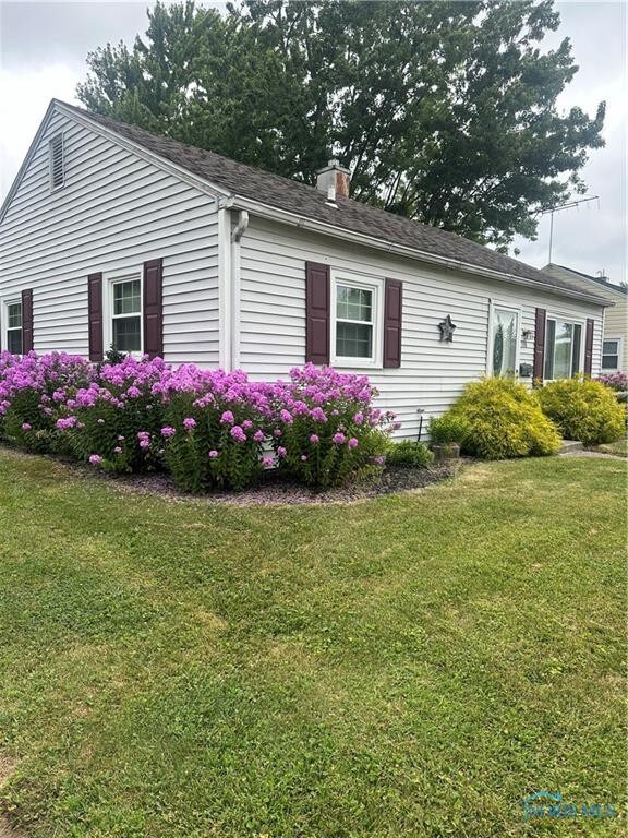 338 Edith Ave, Findlay, OH 45840 - photo 2