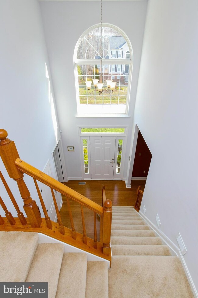 606 Lavender Ct, West River, MD 20778 - photo 2