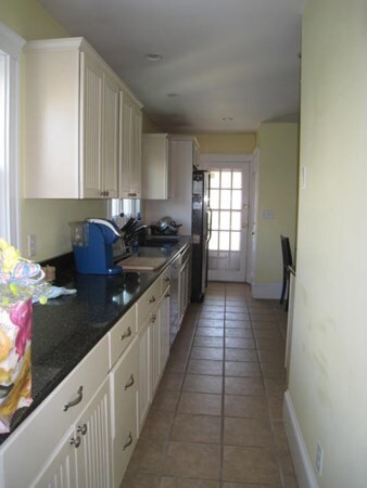 22 Matignon Rd unit 2, Cambridge, MA 02140 - photo 6