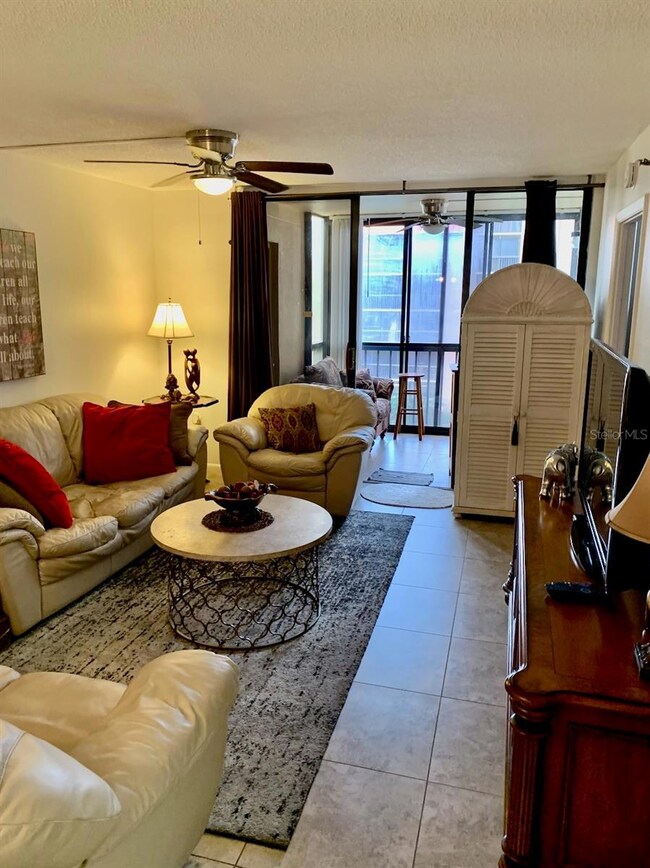 Promenades West Condominium unit 417, Port Charlotte, FL 33952 - photo 3