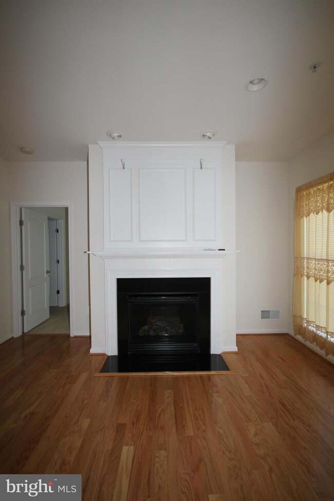 210 Clubside Dr, Taneytown, MD 21787 - photo 7