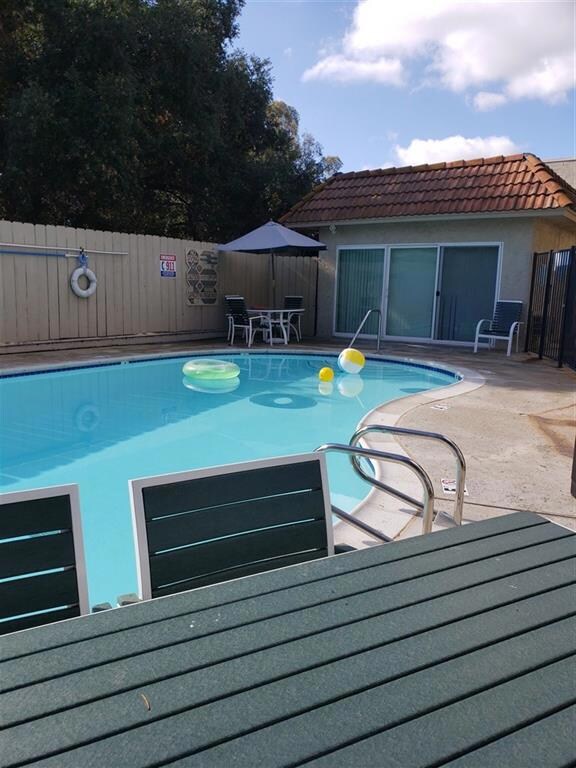 12716 Lakeshore Dr unit E, Lakeside, CA 92040 - photo 3