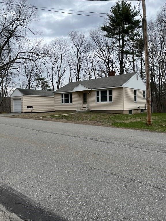 31 Catacunemaug Rd, Shirley, MA 01464 - photo 2