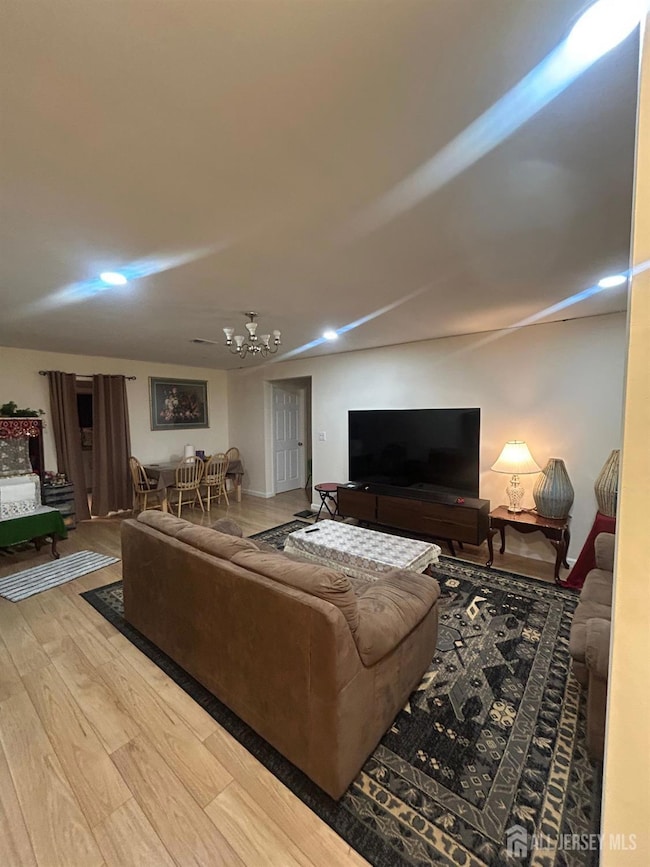 36 Rainford Rd, Edison, NJ 08820 - photo 2