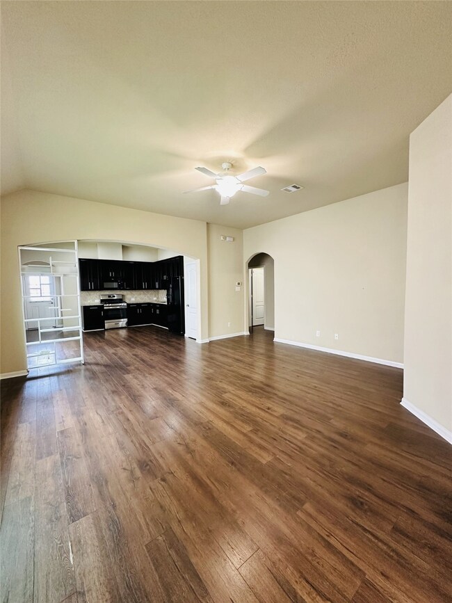 9107 Fuqua Ridge Ln, Houston, TX 77075 - photo 3