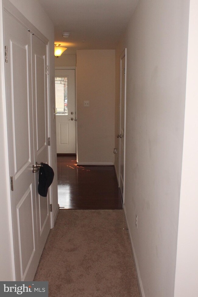 7209 Winding Hills Dr, Hanover, MD 21076 - photo 6