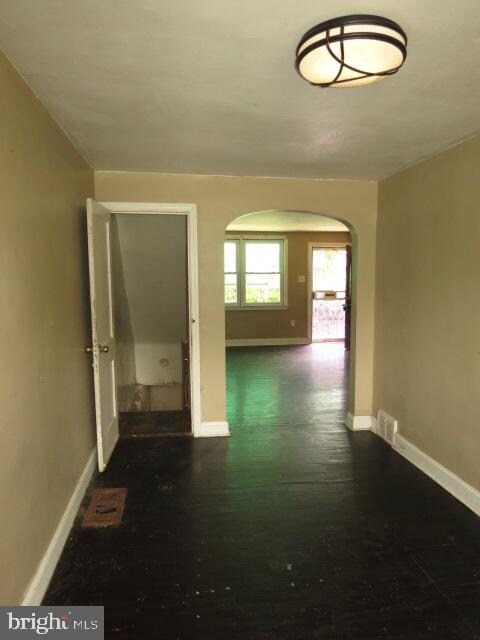 337 Mulberry St, Darby, PA 19023 - photo 5