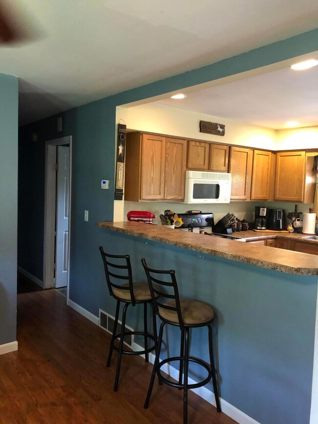 1D28CF5A-9424-440F-879D-F44F3DFE999C