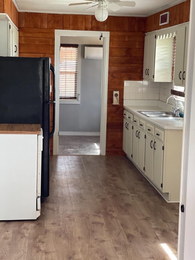 11853 Bohon Rd, Harrodsburg, KY 40330 - photo 5