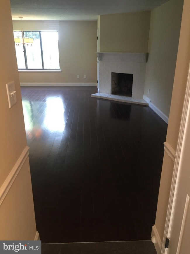 411 W Conestoga Rd unit 36, Devon, PA 19333 - photo 5