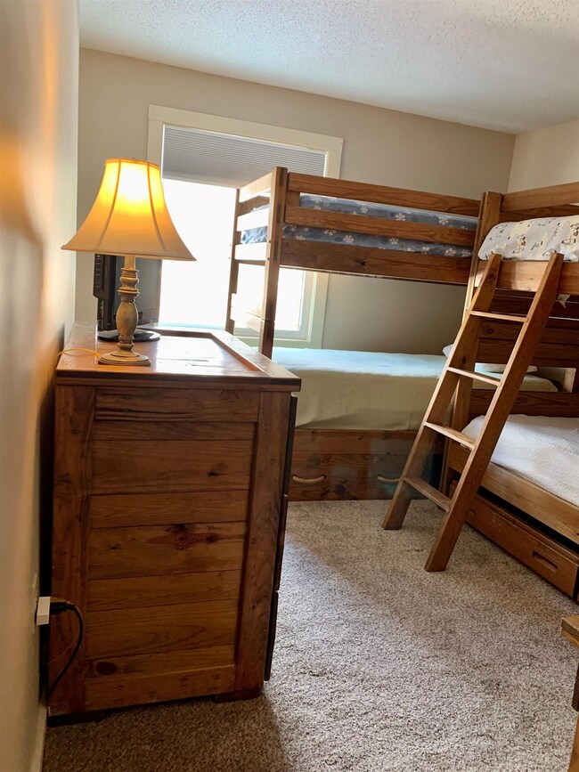 11 Sunnyside Way unit 9, Waterville Valley, NH 03215 - photo 4