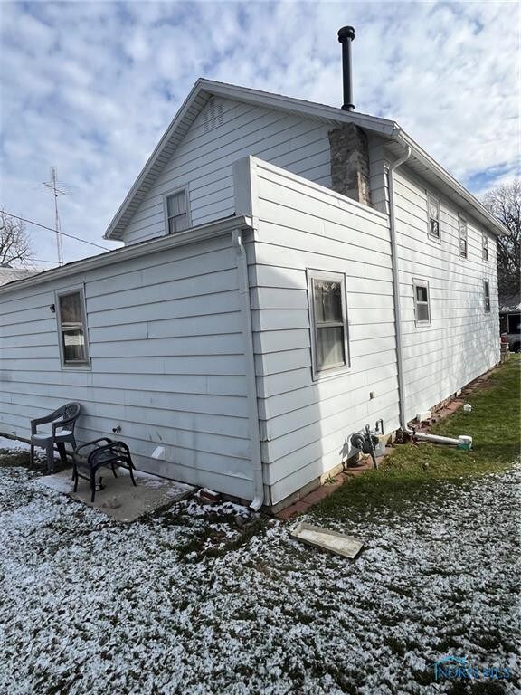 816 Riverside Ave, Defiance, OH 43512 - photo 3