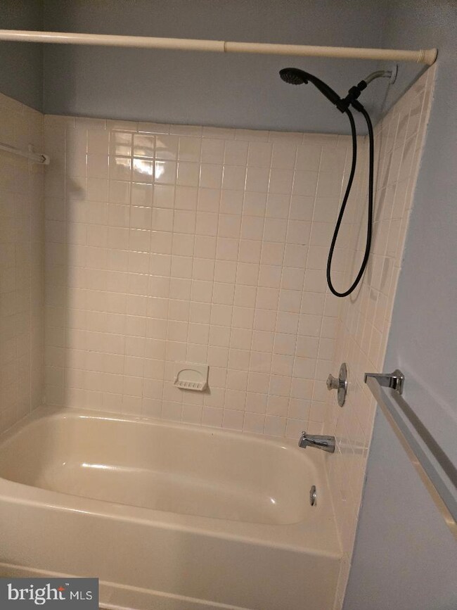 348A Delancey Place unit A, Mount Laurel, NJ 08054 - photo 7