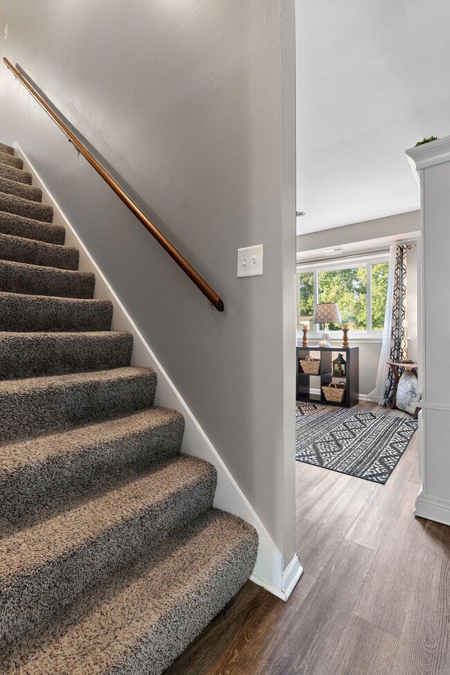 8323 Fairbanks St unit 3B, Crown Point, IN 46307 - photo 5