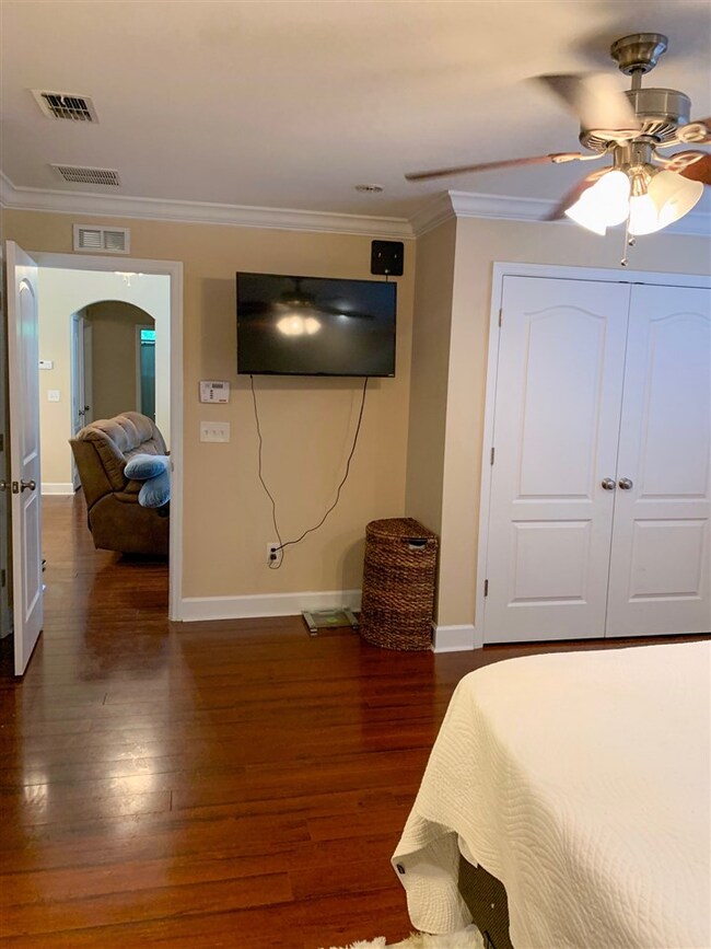 181 Doctor Martin Luther King Junior Memorial Rd, Crawfordville, FL 32327 - photo 4