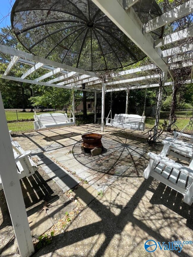 216 6th St, Rainbow City, AL 35906 - photo 5