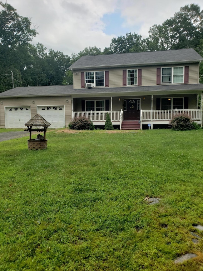 230 Aspen Dr, Milford, PA 18337 - photo 2