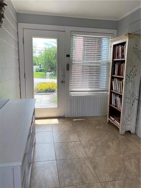 37 Park Forest Rd, Cranston, RI 02920 - photo 2