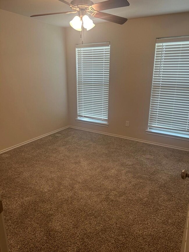 1023 E 90th St, Odessa, TX 79762 - photo 6