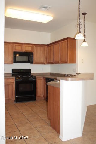 8309 N Wind Swept Ln, Tucson, AZ 85743 - photo 2