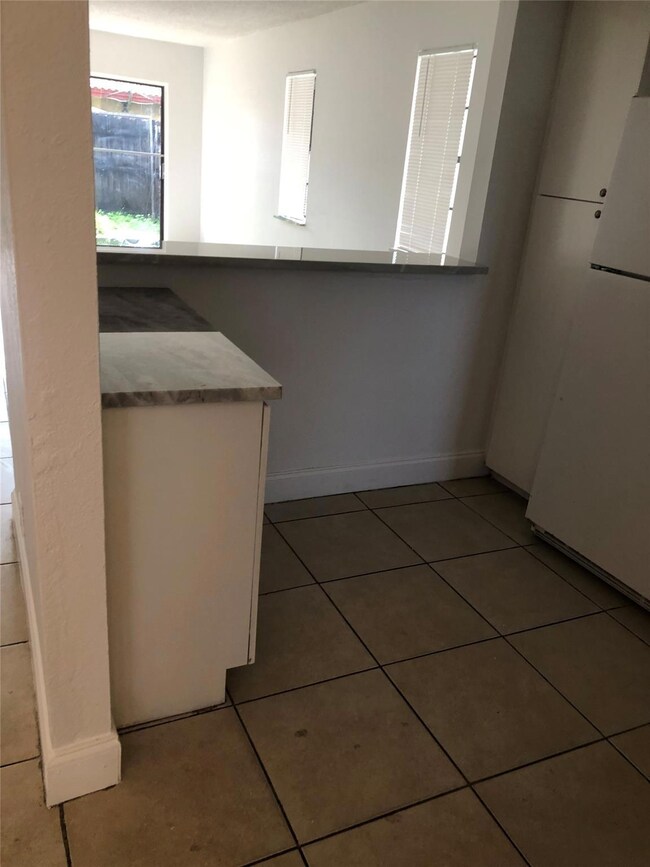 3750 NW 115th Way unit 41, Coral Springs, FL 33065 - photo 7