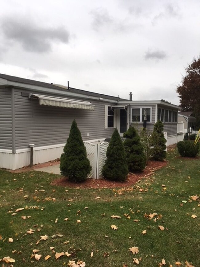 1 Cedar Ct, Woodstock, NH 03262 - photo 2