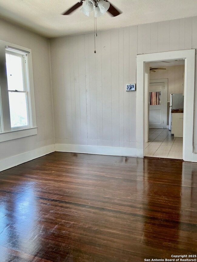 1021 W Craig Place unit 1023, San Antonio, TX 78201 - photo 6