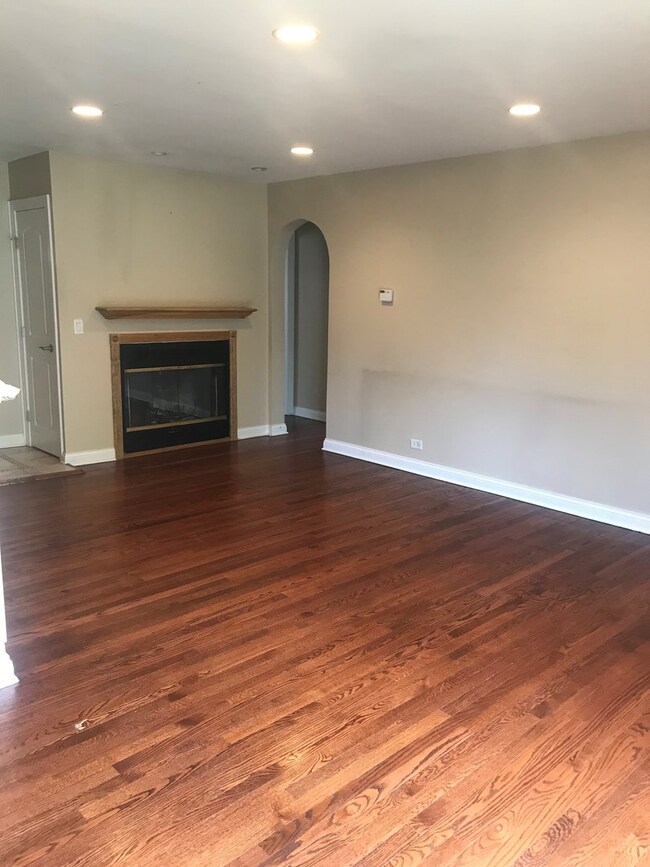 1796 Stewart Ave, Des Plaines, IL 60018 - photo 5