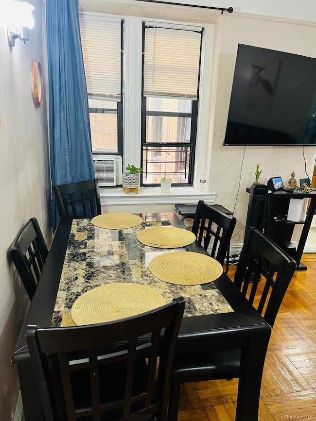 Evergreen Owners unit 1D, Jackson Heights, NY 11372 - photo 5