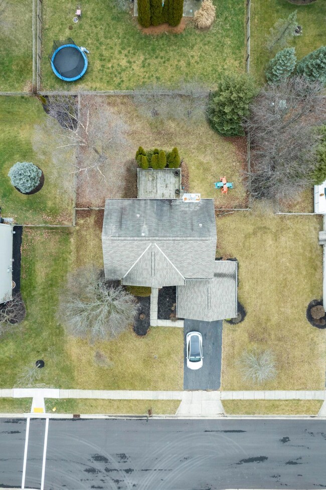 1938 Aurora Ave, Lewis Center, OH 43035 - photo 4