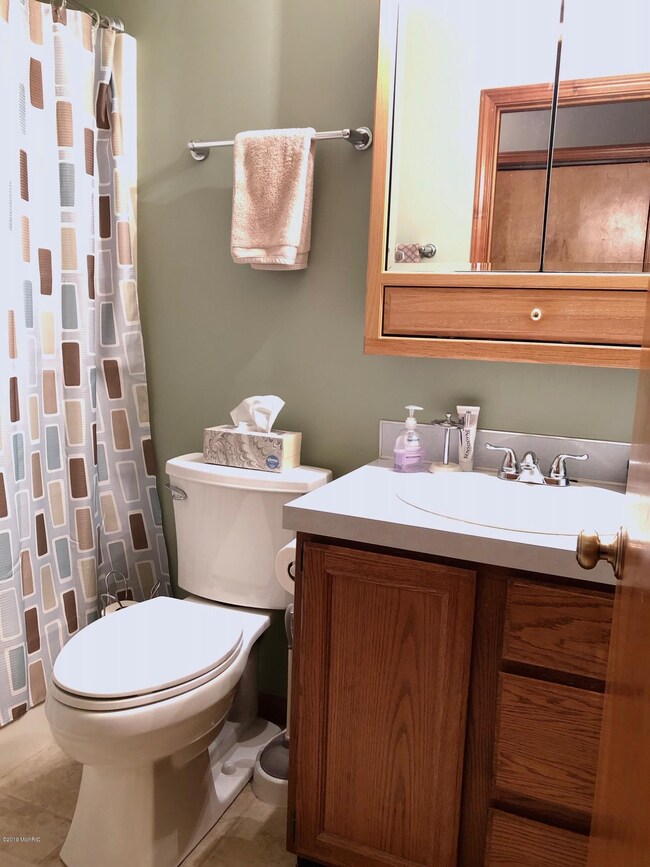 2634 Falcon Pointe Dr NW unit 7, Grand Rapids, MI 49534 - photo 7