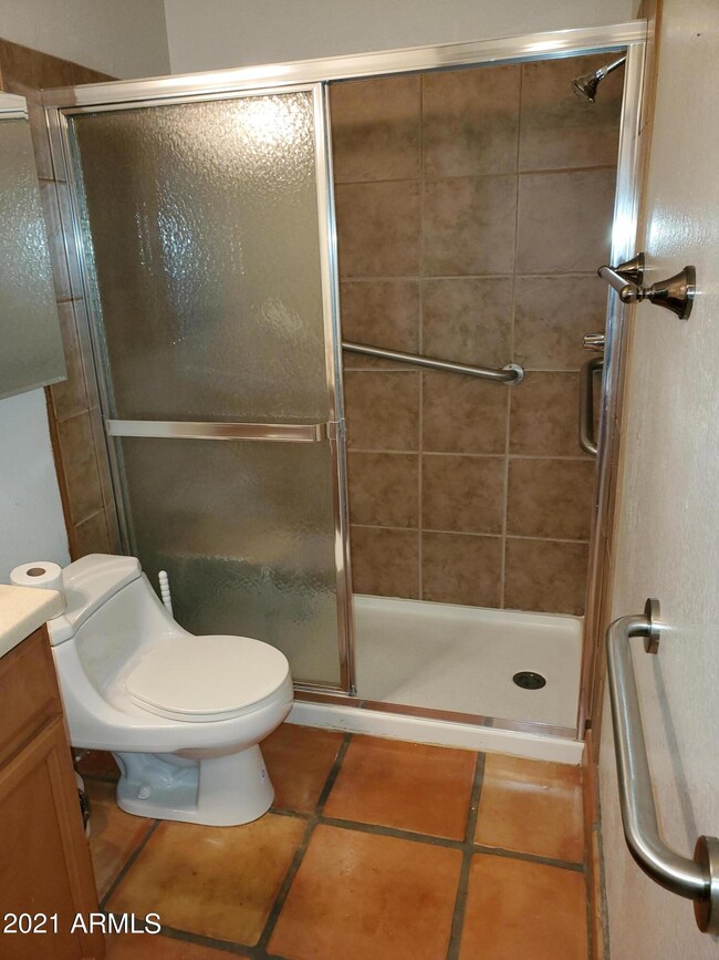 119 2nd bath