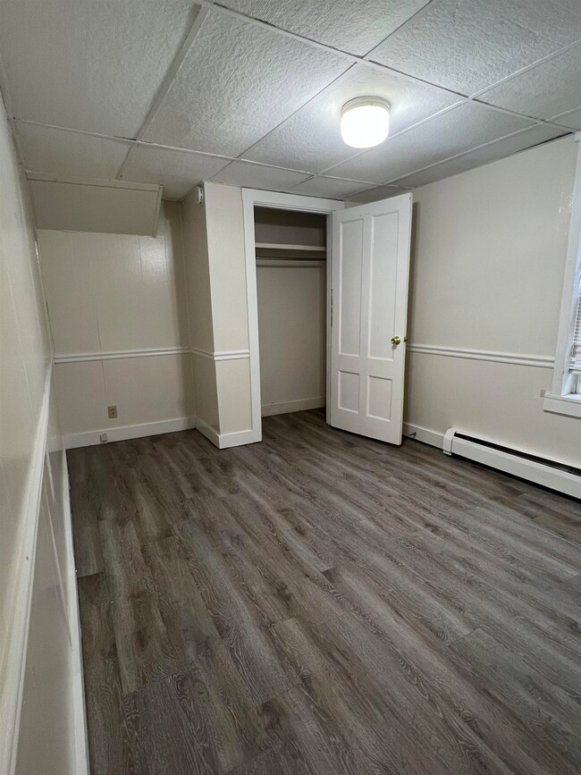 289 Main St unit D, Somersworth, NH 03878 - photo 4