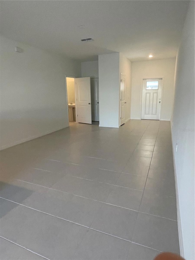 36217 Risa Michele St, Zephyrhills, FL 33541 - photo 4