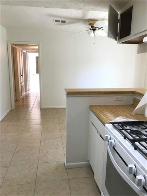 911 Pilot Point Dr, Houston, TX 77038 - photo 6