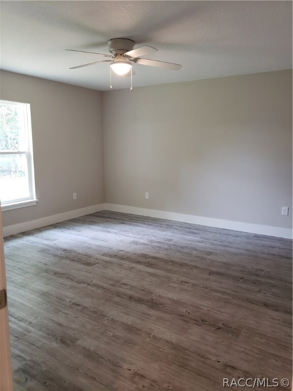 9748 N Wayland Ave, Citrus Springs, FL 34434 - photo 6